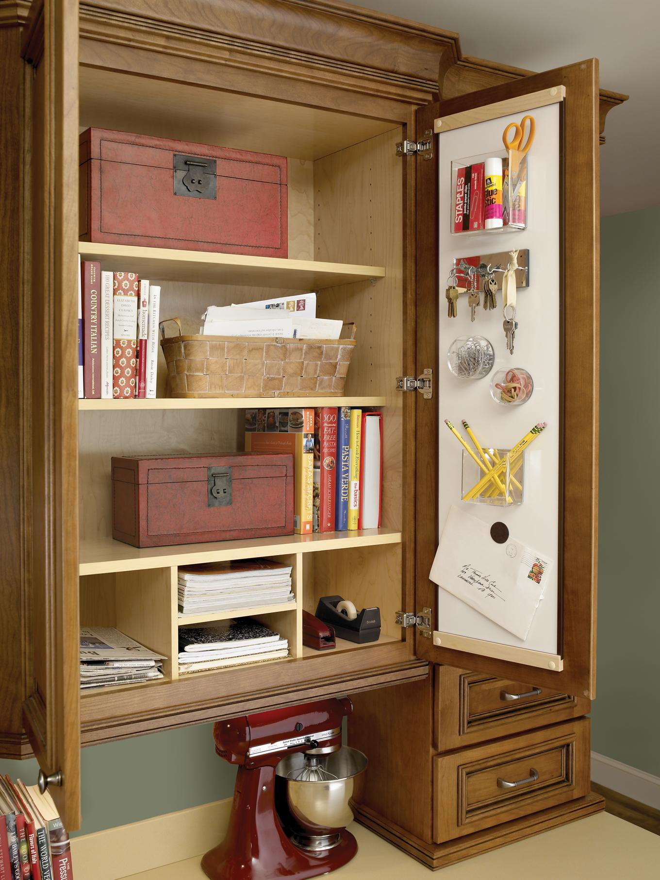 Yorktowne Cabinetry Message Center With Organizer   CLARK015 