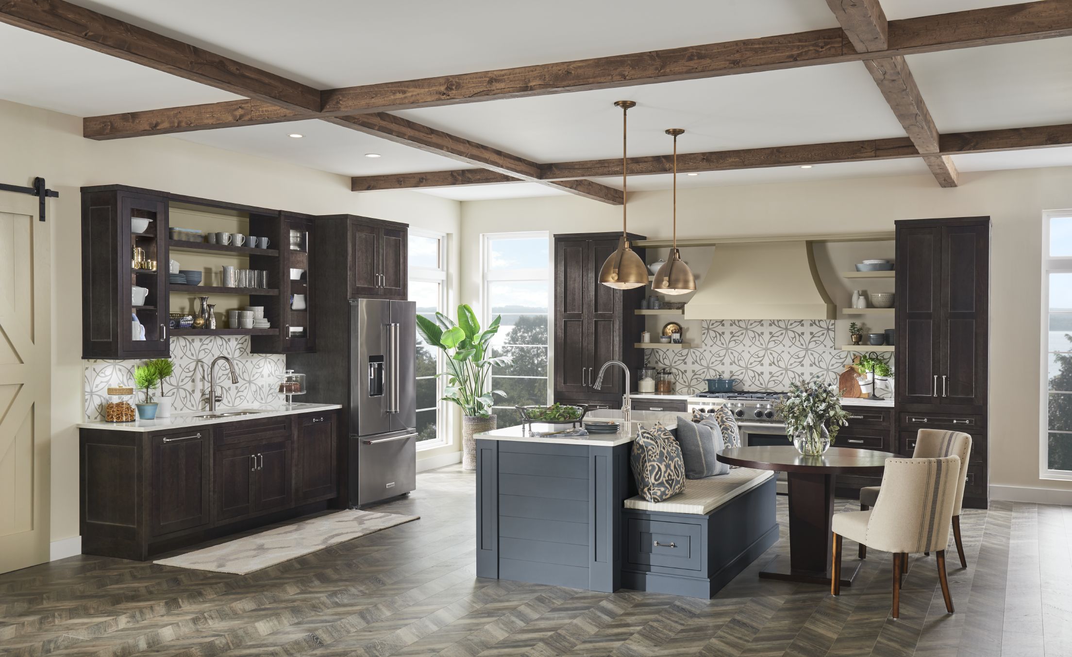 Yorktowne Cabinetry | Waterfront Charm