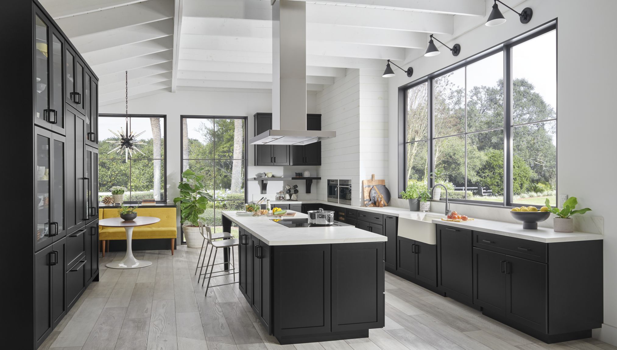 Yorktowne Cabinetry | Airy Urban Transitional